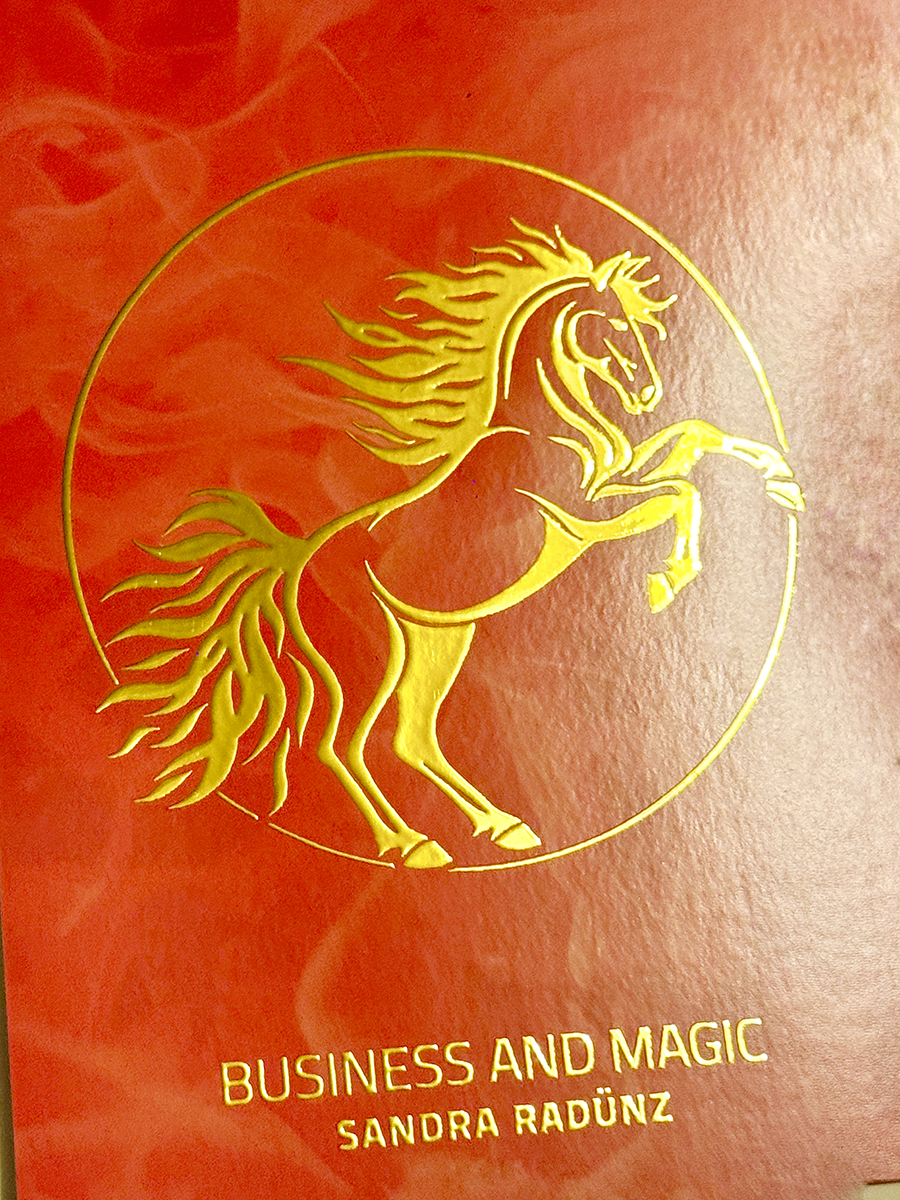 Albert Bartel Druckgrafik Glanzfolie Feuerpferd Sandra Radünz